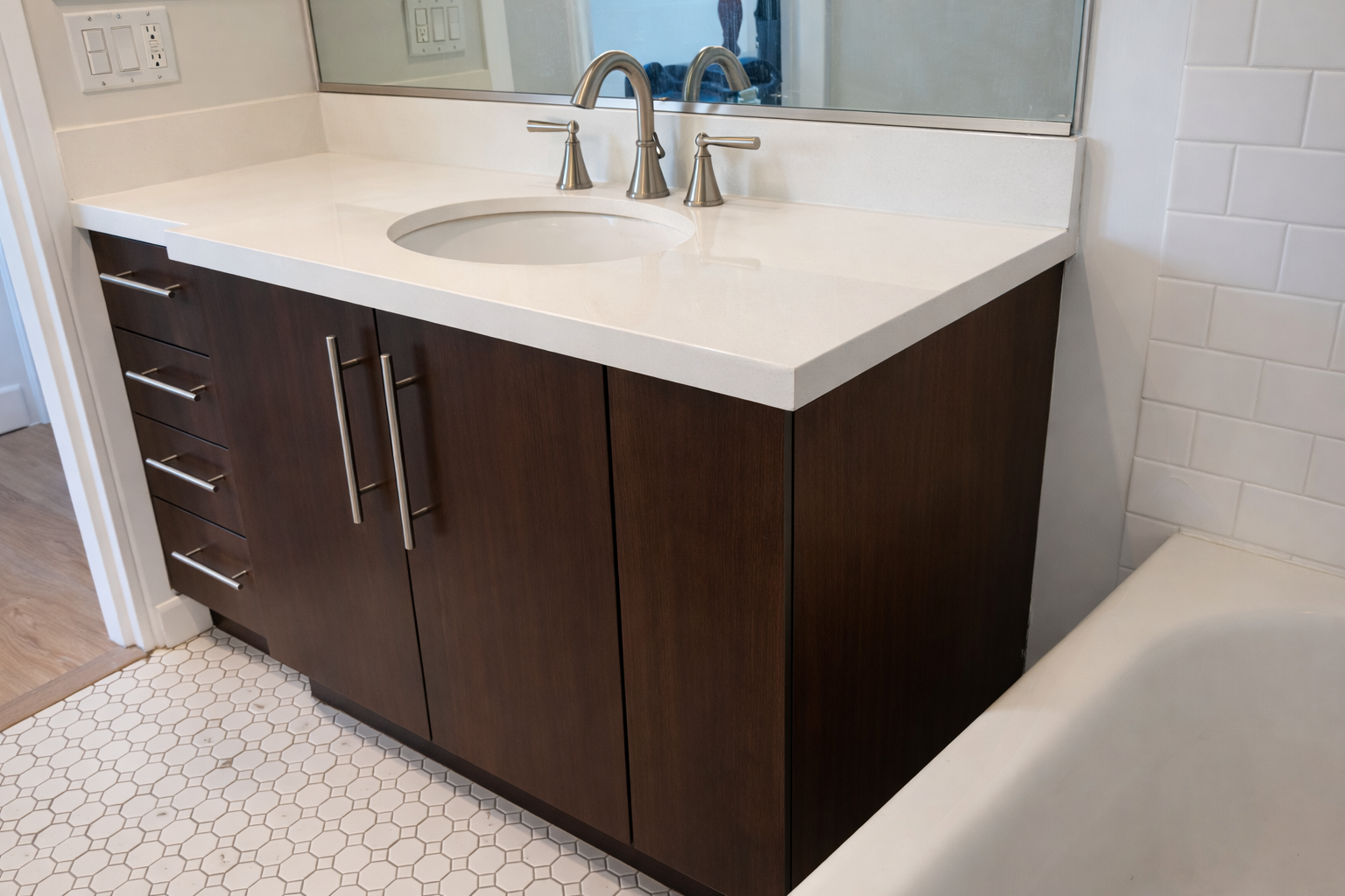 Kitchen Cabinetry — photo