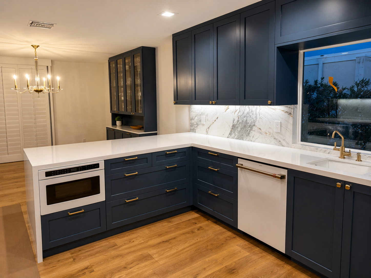 Kitchen Cabinetry — photo
